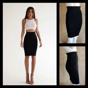 SEXY JOHN‎ MURROUGH SKIRT